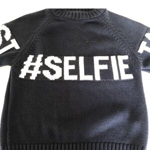 #SELFIE Sweater